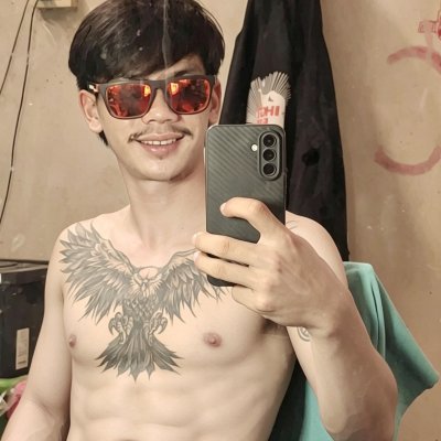 เคลียร์ไม่ลง คงต้องเลีย😝's profile picture