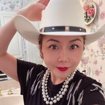 ChooLucia's profile picture