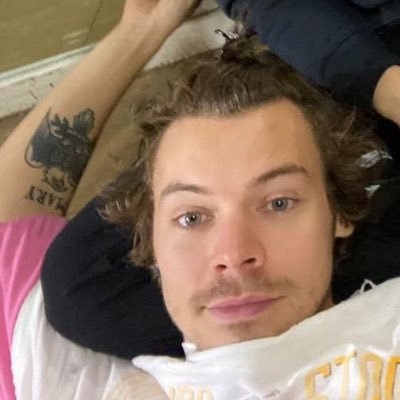 lovatoav91's profile picture