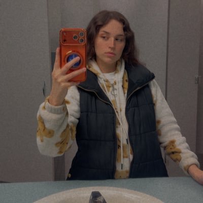 toxic's profile picture