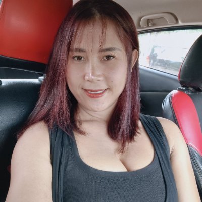 เพชรไพลิน ตัวเล็ก's profile picture