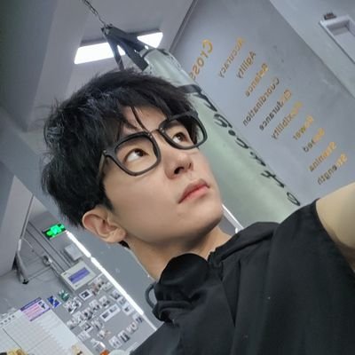 lhz2525's profile picture