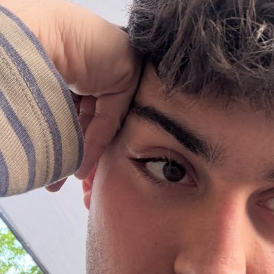 clau alave💐ੈ✩‧₊˚'s profile picture