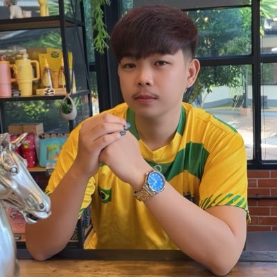 nonTo's profile picture