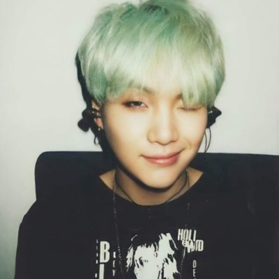 Rithu⁷⋆'s profile picture
