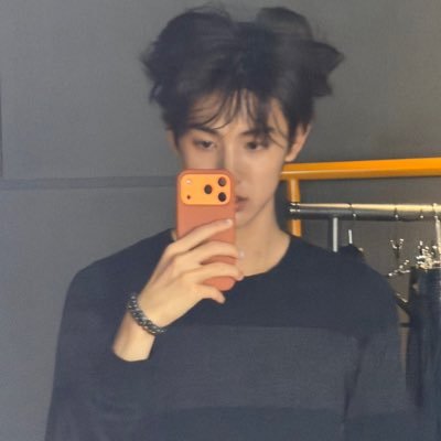 iseralyn's profile picture