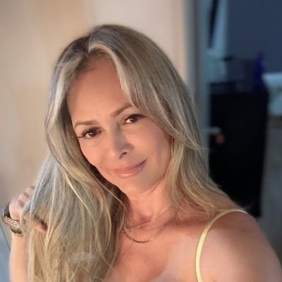 Monique Fuentes's profile picture