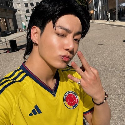 kooklovc's profile picture