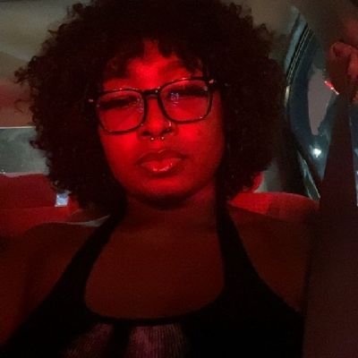 Elvira 🎀💦🍇's profile picture