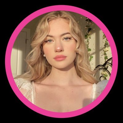 christinaisjjs's profile picture