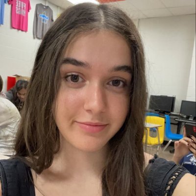 thecollegewoman's profile picture