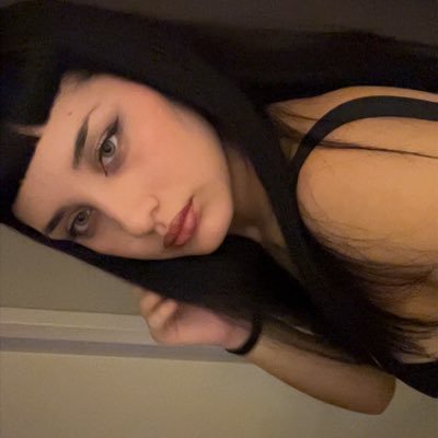 lolo's profile picture