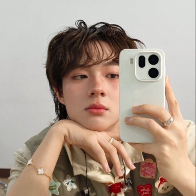 CUTIEZEENU's profile picture