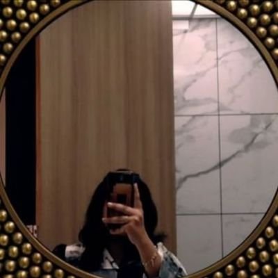 Saniyaaa 🫴🏼's profile picture