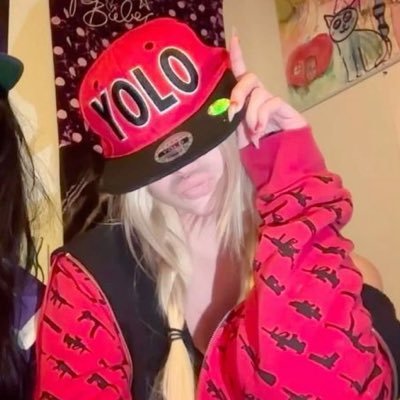 oonetwys's profile picture