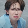 แอมแปร์ 💚🩷 的头像