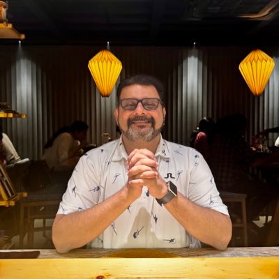 sjlazars's profile picture