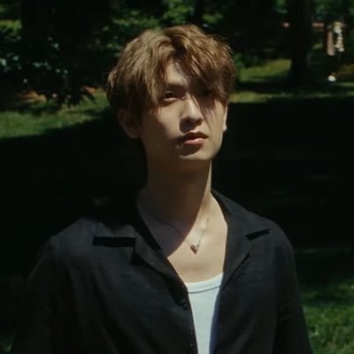 m00nsthetic_'s profile picture