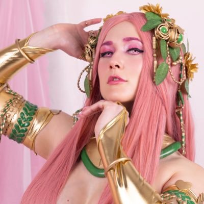 ReginaCosplay's profile picture