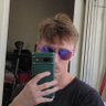 E 🐝's profile picture