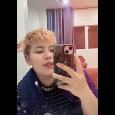 ทอมชอบสาวสอง's profile picture