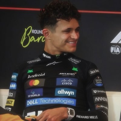 ᥫ᭡ gray 🦦 ⁴⁸¹'s profile picture