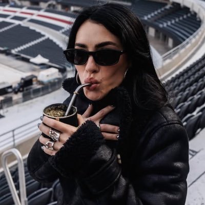 esposmagical's profile picture