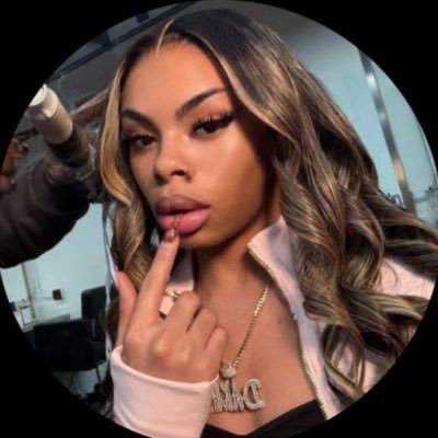 S L E E Z E's profile picture
