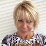 Profilbild von Roxanne James