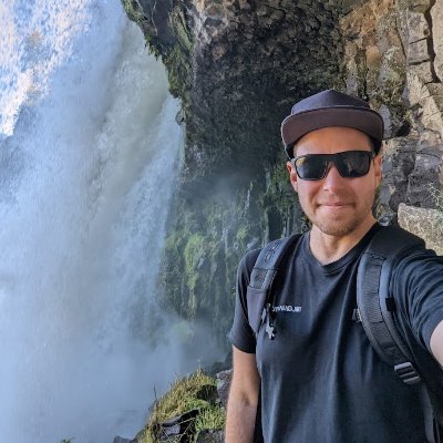 techAU's profile picture