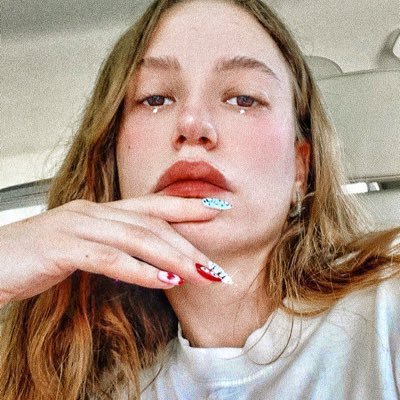 deeplypearl's profile picture