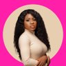 Profilbild von Favour Cassidy | Brand Strategist 🩷