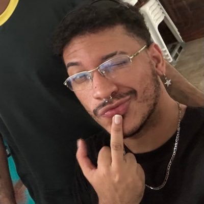 malandro touchscreen✨✨'s profile picture