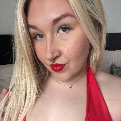 MoreMissMae's profile picture