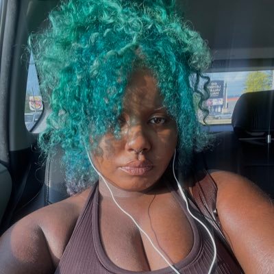 miailonca's profile picture