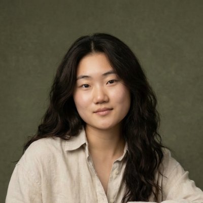 lena_z01's profile picture