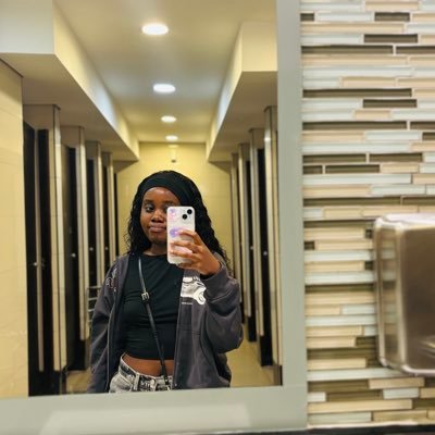 Amelia🤍's profile picture