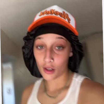 Desteeni02's profile picture