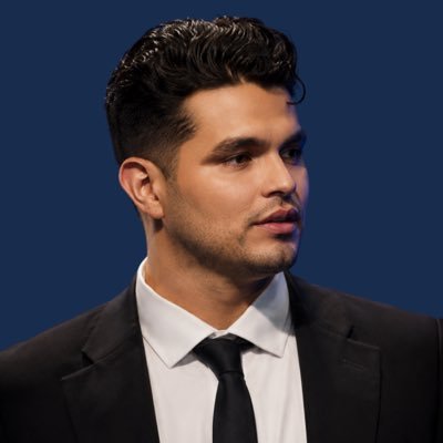 𝗞𝗿𝗶𝘀𝘁𝘁𝗶𝗮𝗻 𝗖𝗼𝗹𝗶𝗻𝗮's profile picture