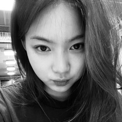 sugarlzna's profile picture