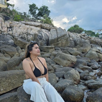 Ta___😜🐷🌻's profile picture