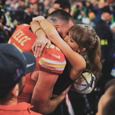 tayvis throwbacks's profile picture