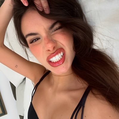 acelya 🇪🇸🇩🇪's profile picture