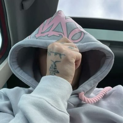 NฮOโข's profile picture