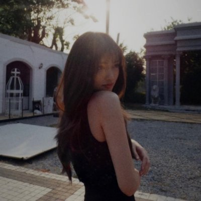 darlentinaur's profile picture