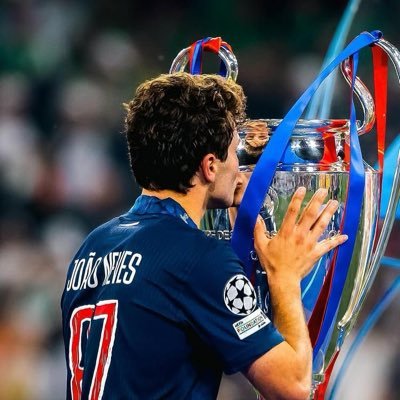 Neves's profile picture