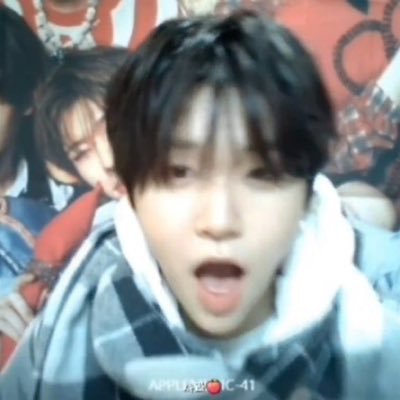 김대엉엉ㅇ엉ㅜㅠ's profile picture