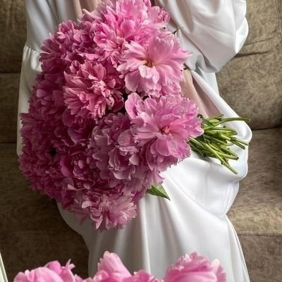 𝓣.'s profile picture