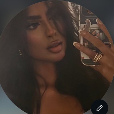 û's profile picture