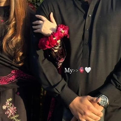 𝐀𝐦𝐚𝐧 𝐀𝐧𝐝 𝐇𝐢𝐧𝐚's profile picture
